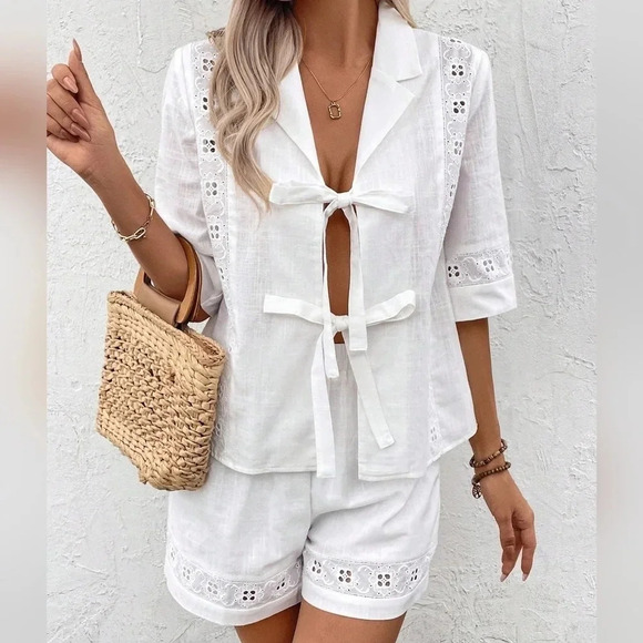 Women's Solid Color Simple Casual Short Sleeve T-Shirt And Shorts Set For Daily - Picture 3 of 5